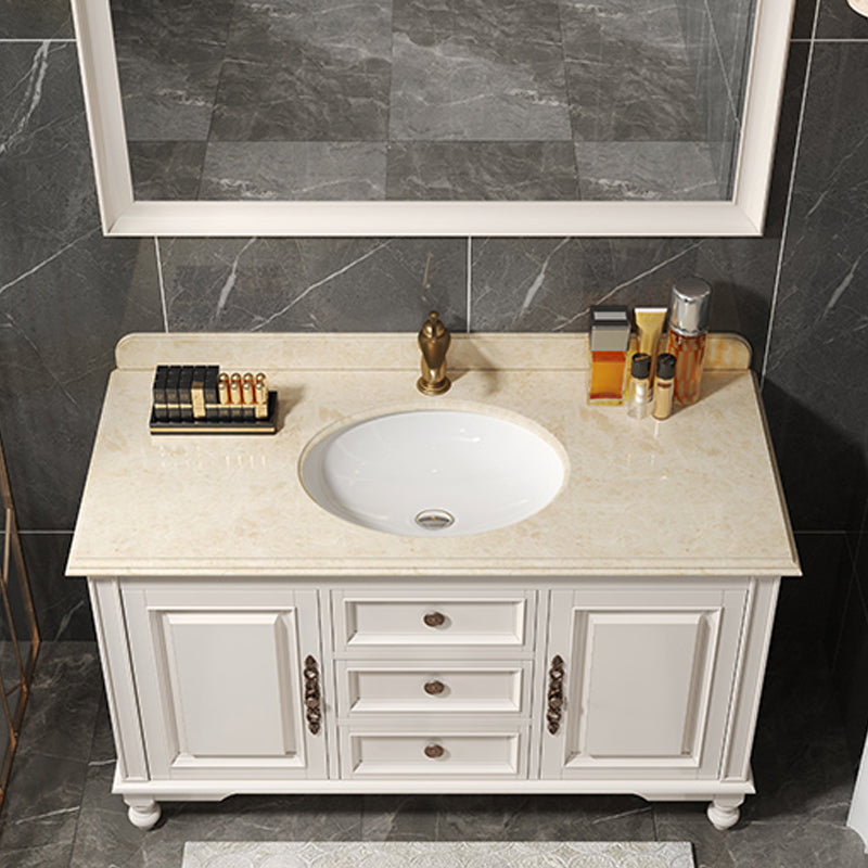 Classic Bathroom Vanity Set Single-Sink Free-standing Standard 2 Doors Bathroom Vanity Clearhalo 'Bathroom Remodel & Bathroom Fixtures' 'Bathroom Vanities' 'bathroom_vanities' 'Home Improvement' 'home_improvement' 'home_improvement_bathroom_vanities' 7199014