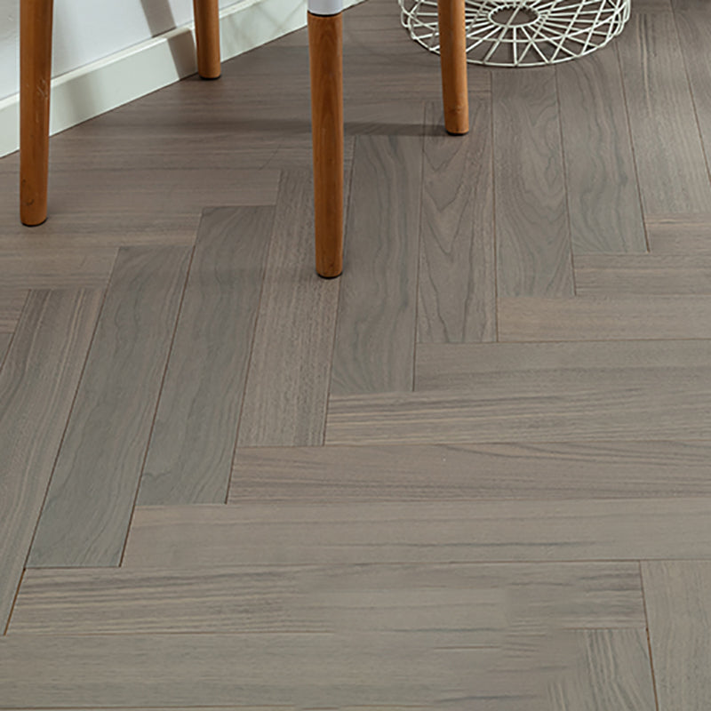 Indoor Laminate Floor Wooden Click-clock Scratch Resistant Laminate Floor Clearhalo 'Flooring 'Home Improvement' 'home_improvement' 'home_improvement_laminate_flooring' 'Laminate Flooring' 'laminate_flooring' Walls and Ceiling' 7202932