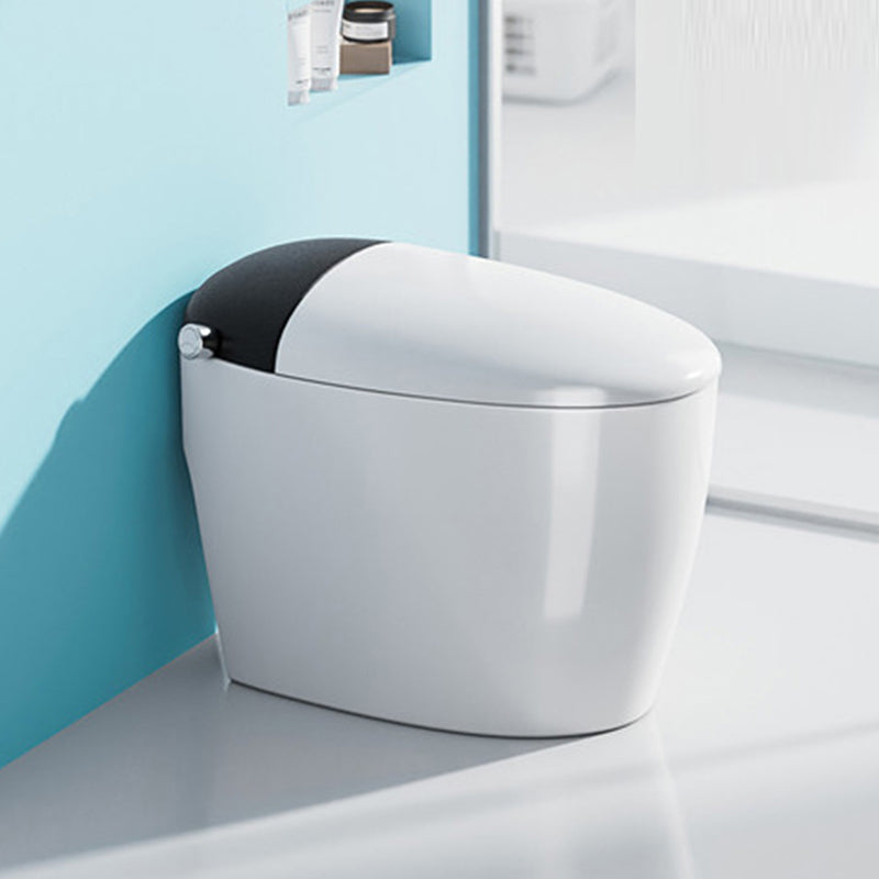 One Piece Toilet ABS Modern Toilet Floor Mounted Siphon Jet Urine Toilet Black Clearhalo 'Bathroom Remodel & Bathroom Fixtures' 'Home Improvement' 'home_improvement' 'home_improvement_toilets' 'Toilets & Bidets' 'Toilets' 7204309