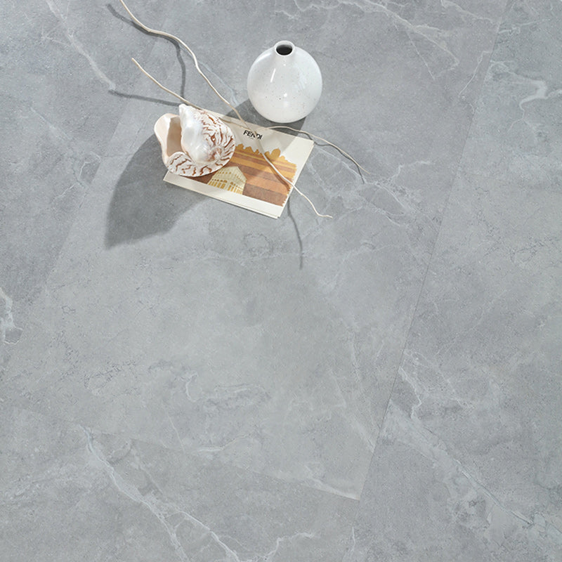 Grey Laminate Floor Slip Resistant Tongue and groove locking Laminate Clearhalo 'Flooring 'Home Improvement' 'home_improvement' 'home_improvement_laminate_flooring' 'Laminate Flooring' 'laminate_flooring' Walls and Ceiling' 7205516