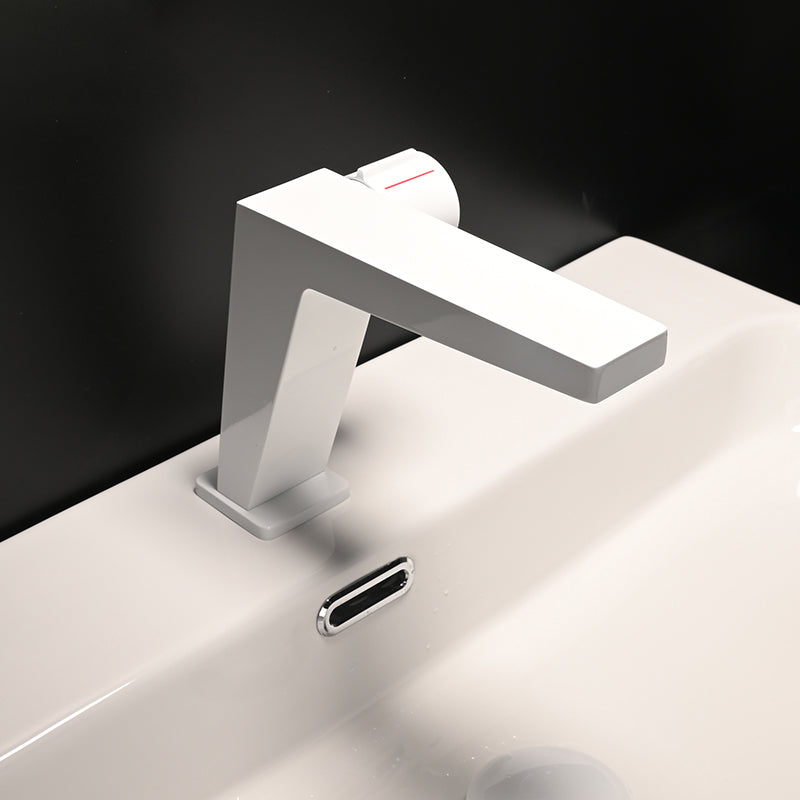 Contemporary Vessel Sink Faucet Knob Handle Bathroom Vessel Faucet Clearhalo 'bathroom_sink_faucets' 'Conjunta de Baño y Conjunta de Grifo' 'Coronamiento de Baño y Dispositivo de Baño' 'Grifo del lavabo del baño' 'Hogar' 'home_improvement' 'home_improvement_bathroom_sink_faucets' 'Mejoras para el hogar' 7205845