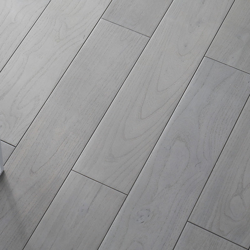 Traditional Flooring Tiles Smooth Indoor Wooden Floor Planks Clearhalo 'Flooring 'Hardwood Flooring' 'hardwood_flooring' 'Home Improvement' 'home_improvement' 'home_improvement_hardwood_flooring' Walls and Ceiling' 7207121