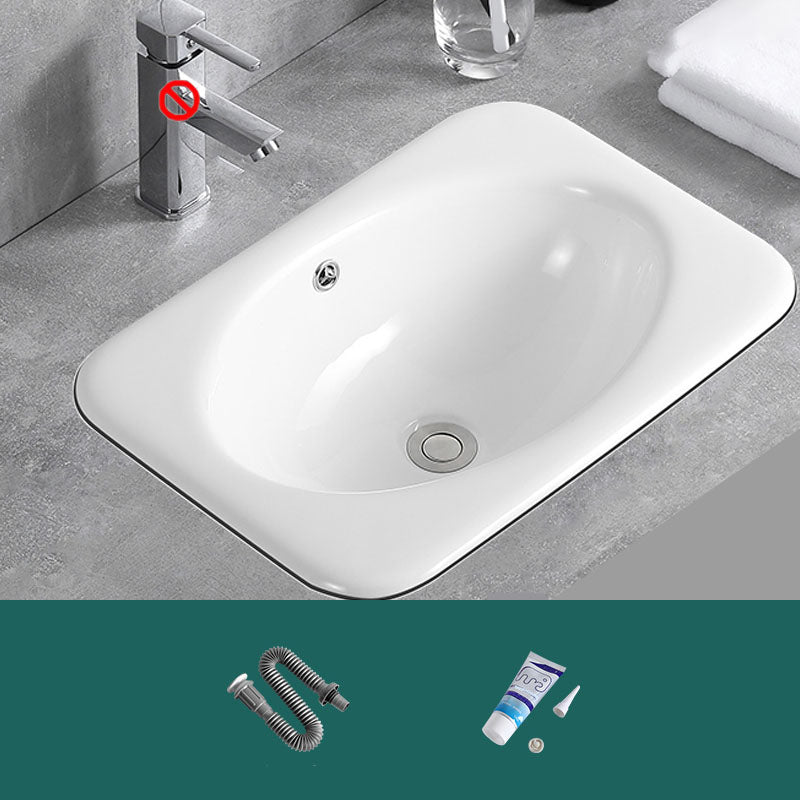 Contemporary Bathroom Sink with Overflow Porcelain Round Vessel Lavatory Sink 22"L x 15"W x 7"H Sink Clearhalo 'Bathroom Remodel & Bathroom Fixtures' 'Bathroom Sinks & Faucet Components' 'Bathroom Sinks' 'bathroom_sink' 'Home Improvement' 'home_improvement' 'home_improvement_bathroom_sink' 7208819