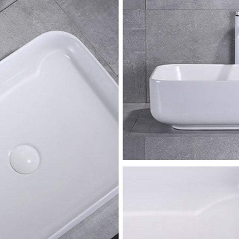 Bathroom Sink White Ceramic Faucet Single Handle Round Shape Sink Clearhalo 'Bathroom Remodel & Bathroom Fixtures' 'Bathroom Sinks & Faucet Components' 'Bathroom Sinks' 'bathroom_sink' 'Home Improvement' 'home_improvement' 'home_improvement_bathroom_sink' 7208845