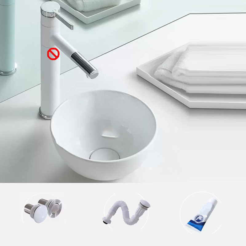 Bathroom Sink White Ceramic Faucet Single Handle Round Shape Sink Sink Clearhalo 'Bathroom Remodel & Bathroom Fixtures' 'Bathroom Sinks & Faucet Components' 'Bathroom Sinks' 'bathroom_sink' 'Home Improvement' 'home_improvement' 'home_improvement_bathroom_sink' 7208849
