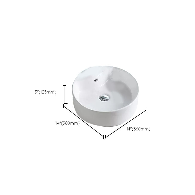 Bathroom Sink White Ceramic Faucet Single Handle Round Shape Sink Clearhalo 'Bathroom Remodel & Bathroom Fixtures' 'Bathroom Sinks & Faucet Components' 'Bathroom Sinks' 'bathroom_sink' 'Home Improvement' 'home_improvement' 'home_improvement_bathroom_sink' 7208867