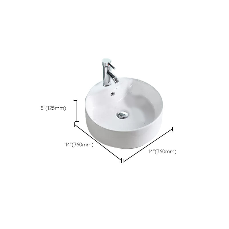 Bathroom Sink White Ceramic Faucet Single Handle Round Shape Sink Clearhalo 'Bathroom Remodel & Bathroom Fixtures' 'Bathroom Sinks & Faucet Components' 'Bathroom Sinks' 'bathroom_sink' 'Home Improvement' 'home_improvement' 'home_improvement_bathroom_sink' 7208879