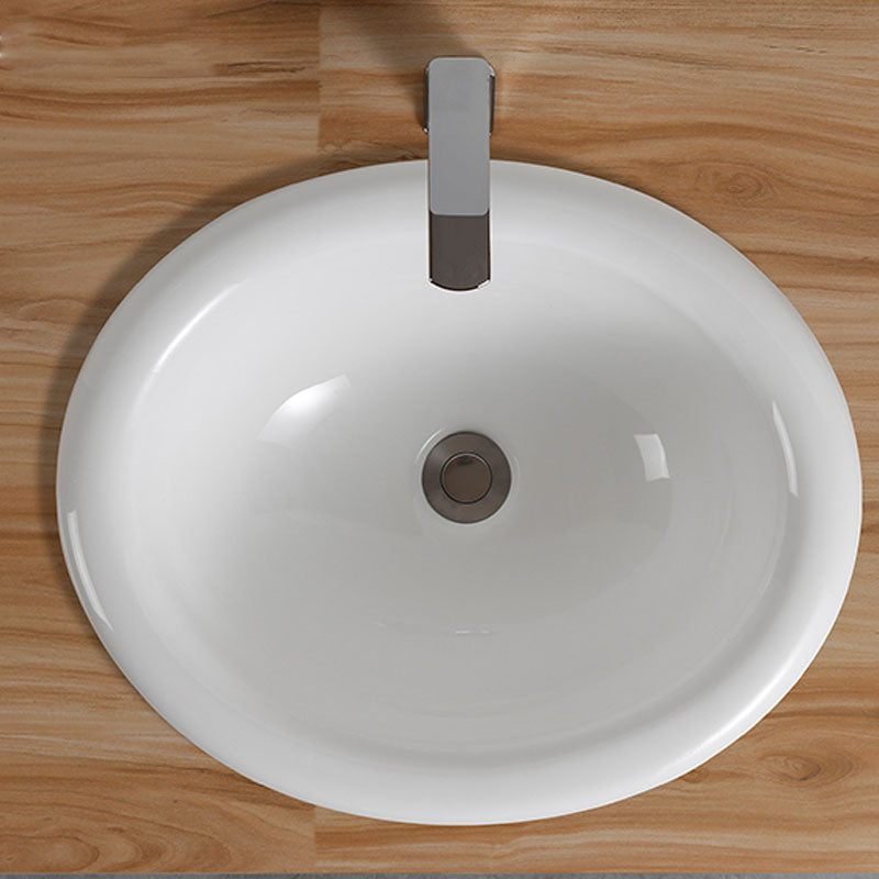 Contemporary Bathroom Sink with Pop-Up Drain Porcelain Oval-Shape Undermount Bathroom Sink Clearhalo 'Bathroom Remodel & Bathroom Fixtures' 'Bathroom Sinks & Faucet Components' 'Bathroom Sinks' 'bathroom_sink' 'Home Improvement' 'home_improvement' 'home_improvement_bathroom_sink' 7208887