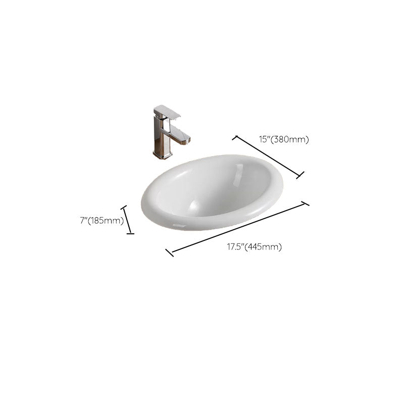 Contemporary Bathroom Sink with Pop-Up Drain Porcelain Oval-Shape Undermount Bathroom Sink Clearhalo 'Bathroom Remodel & Bathroom Fixtures' 'Bathroom Sinks & Faucet Components' 'Bathroom Sinks' 'bathroom_sink' 'Home Improvement' 'home_improvement' 'home_improvement_bathroom_sink' 7208933
