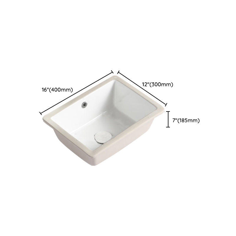 Traditional Undermount Vanity Sink Rectangular with Overflow and Drain Assembly Vessel Clearhalo 'Bathroom Remodel & Bathroom Fixtures' 'Bathroom Sinks & Faucet Components' 'Bathroom Sinks' 'bathroom_sink' 'Home Improvement' 'home_improvement' 'home_improvement_bathroom_sink' 7209253