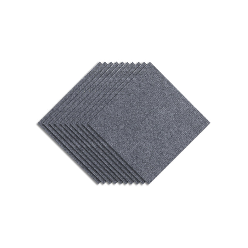 Modern Carpet Tiles Square Color Block Stain Resistant Carpet Tiles Smoke Gray Clearhalo 'Carpet Tiles & Carpet Squares' 'carpet_tiles_carpet_squares' 'Flooring 'Home Improvement' 'home_improvement' 'home_improvement_carpet_tiles_carpet_squares' Walls and Ceiling' 7215571