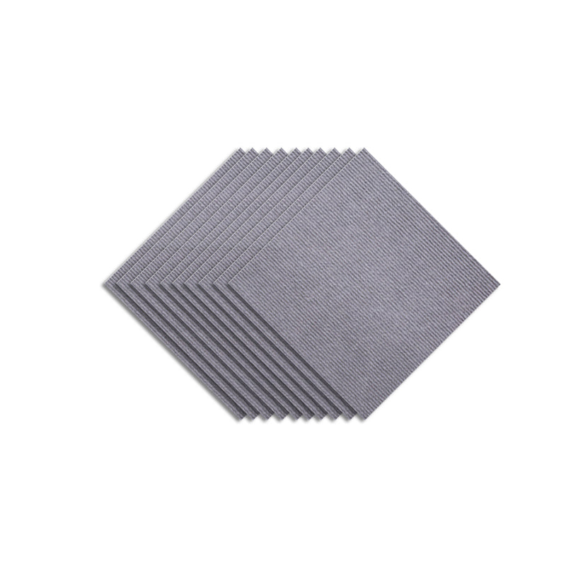 Modern Carpet Tiles Square Color Block Stain Resistant Carpet Tiles Light Gray Clearhalo 'Carpet Tiles & Carpet Squares' 'carpet_tiles_carpet_squares' 'Flooring 'Home Improvement' 'home_improvement' 'home_improvement_carpet_tiles_carpet_squares' Walls and Ceiling' 7215577