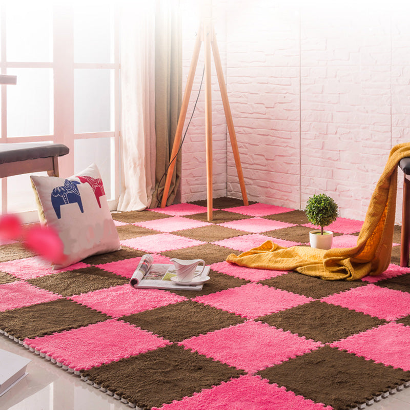 Indoor Carpet Tiles Color Block Interlocking Stain Resistant Carpet Tiles Clearhalo 'Carpet Tiles & Carpet Squares' 'carpet_tiles_carpet_squares' 'Flooring 'Home Improvement' 'home_improvement' 'home_improvement_carpet_tiles_carpet_squares' Walls and Ceiling' 7215632