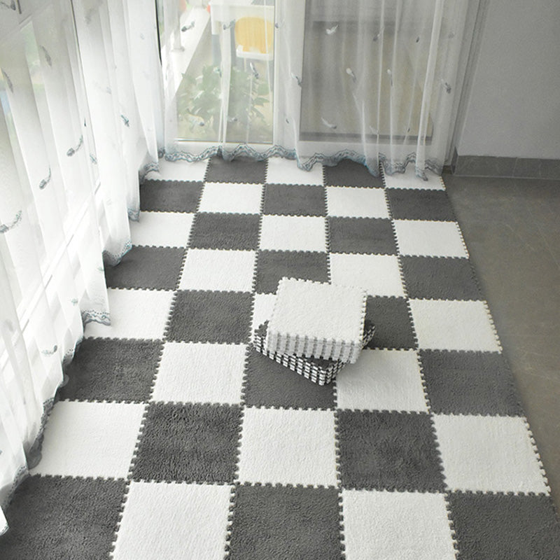 Modern Carpet Tiles Interlocking Level Loop Stain Resistant Carpet Tiles Clearhalo 'Carpet Tiles & Carpet Squares' 'carpet_tiles_carpet_squares' 'Flooring 'Home Improvement' 'home_improvement' 'home_improvement_carpet_tiles_carpet_squares' Walls and Ceiling' 7215739