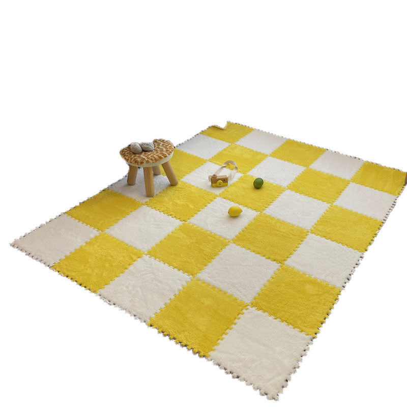 Modern Carpet Floor Tile Plush Cut Loose Lay Non-Skid Carpet Tile Clearhalo 'Carpet Tiles & Carpet Squares' 'carpet_tiles_carpet_squares' 'Flooring 'Home Improvement' 'home_improvement' 'home_improvement_carpet_tiles_carpet_squares' Walls and Ceiling' 7215965