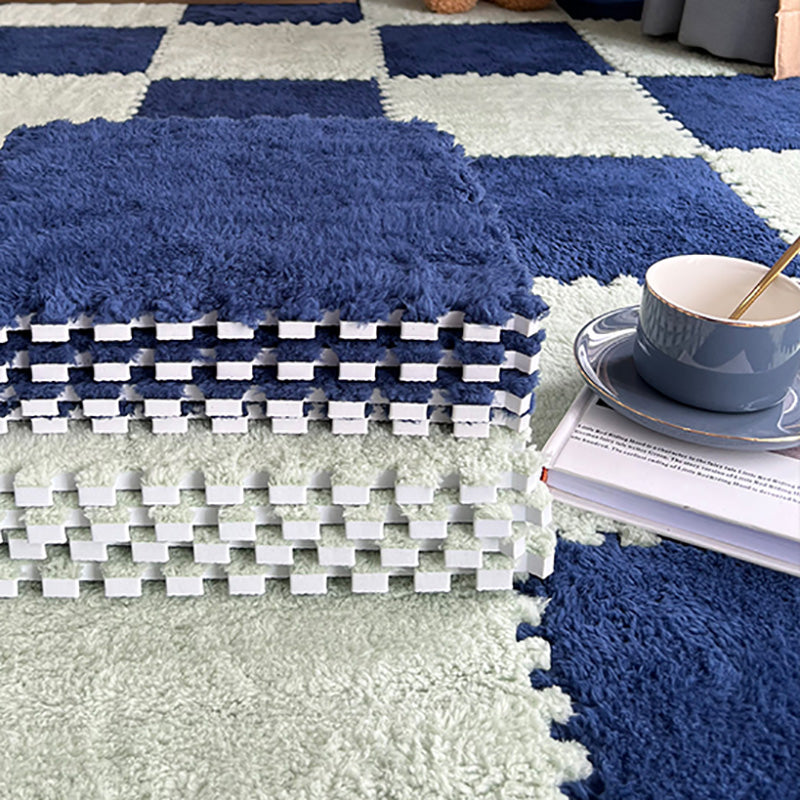 Modern Carpet Floor Tile Plush Cut Loose Lay Non-Skid Carpet Tile Clearhalo 'Carpet Tiles & Carpet Squares' 'carpet_tiles_carpet_squares' 'Flooring 'Home Improvement' 'home_improvement' 'home_improvement_carpet_tiles_carpet_squares' Walls and Ceiling' 7215974
