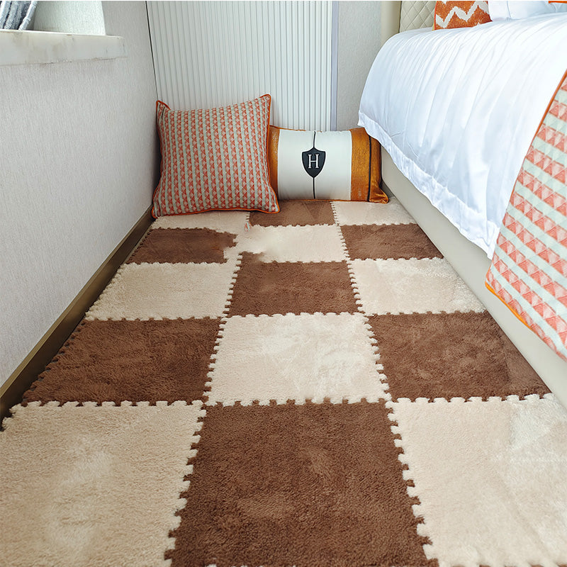 Modern Carpet Floor Tile Plush Cut Loose Lay Non-Skid Carpet Tile Beige Coffee 10-Piece Set Clearhalo 'Carpet Tiles & Carpet Squares' 'carpet_tiles_carpet_squares' 'Flooring 'Home Improvement' 'home_improvement' 'home_improvement_carpet_tiles_carpet_squares' Walls and Ceiling' 7215986