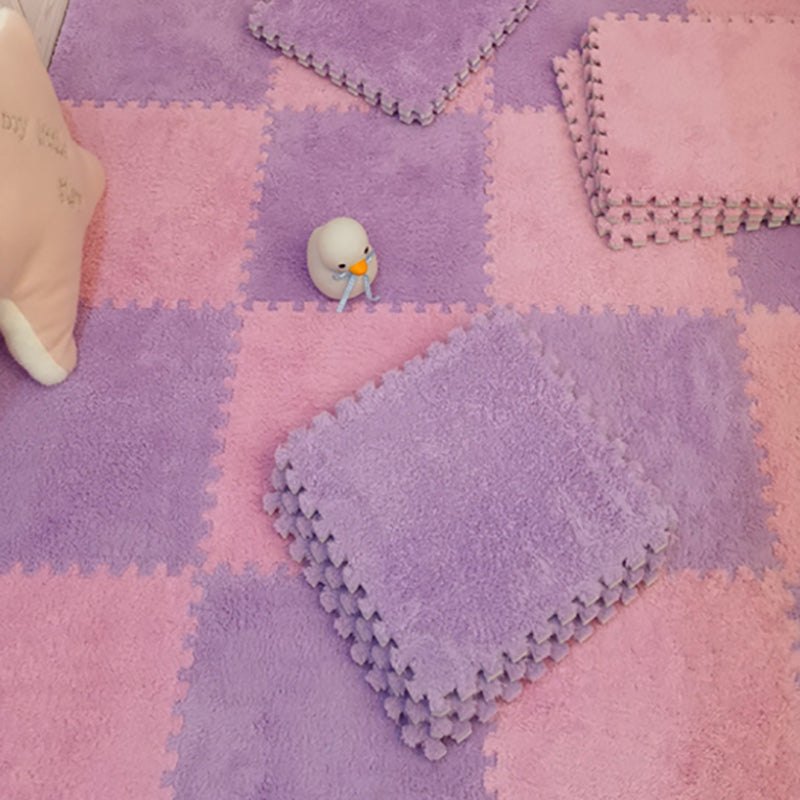 Modern Tiles and Carpet Plush Cut Loose Lay Fade Resistant Carpet Tile Clearhalo 'Carpet Tiles & Carpet Squares' 'carpet_tiles_carpet_squares' 'Flooring 'Home Improvement' 'home_improvement' 'home_improvement_carpet_tiles_carpet_squares' Walls and Ceiling' 7215998