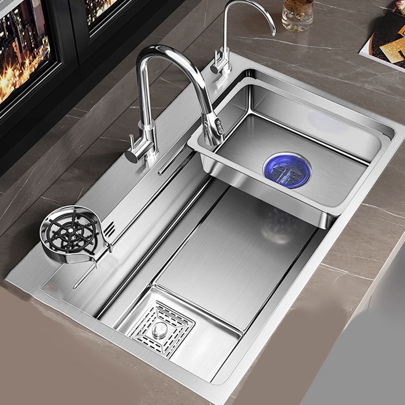 Modern Kitchen Sink Stainless Rectangular Pull-out Faucet Kitchen Sink Clearhalo 'Home Improvement' 'home_improvement' 'home_improvement_kitchen_sinks' 'Kitchen Remodel & Kitchen Fixtures' 'Kitchen Sinks & Faucet Components' 'Kitchen Sinks' 'kitchen_sinks' 7216392