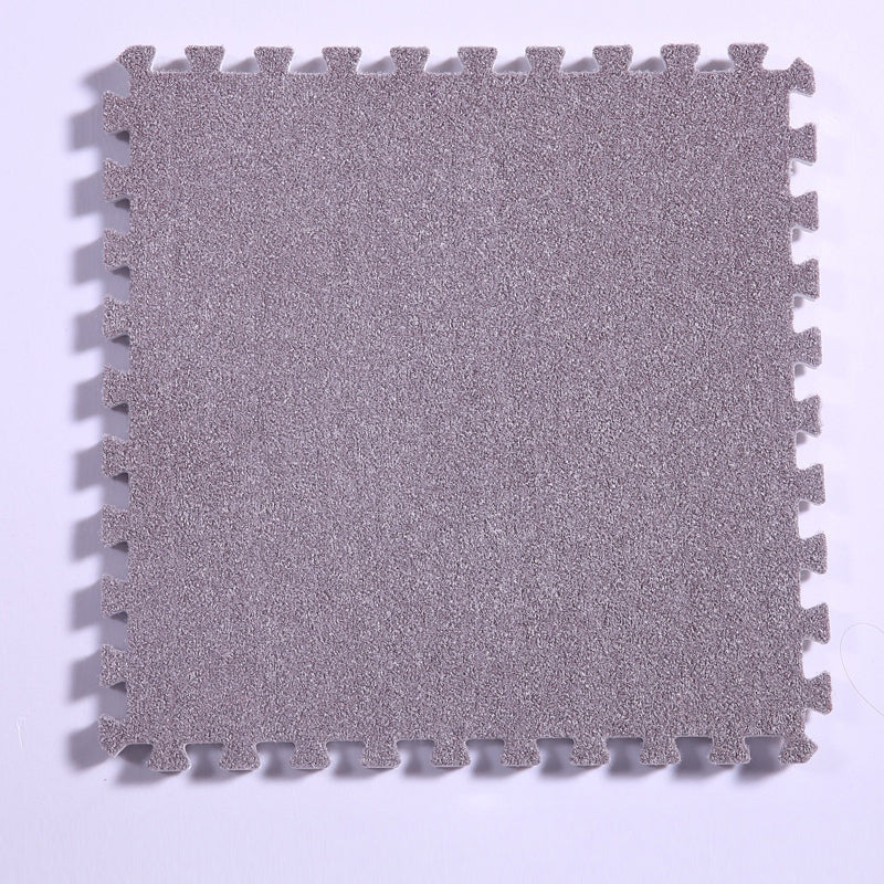 Modern Carpet Tiles Square Interlocking Stain Resistant Carpet Tiles Light Gray Clearhalo 'Carpet Tiles & Carpet Squares' 'carpet_tiles_carpet_squares' 'Flooring 'Home Improvement' 'home_improvement' 'home_improvement_carpet_tiles_carpet_squares' Walls and Ceiling' 7221707