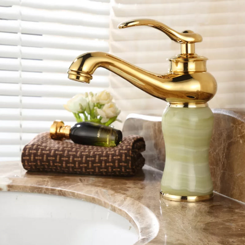 Luxury Vessel Faucet Lever Handle Low Arc Vessel Sink Bathroom Faucet Green Curve Clearhalo 'Bathroom Remodel & Bathroom Fixtures' 'Bathroom Sink Faucets' 'Bathroom Sinks & Faucet Components' 'bathroom_sink_faucets' 'Home Improvement' 'home_improvement' 'home_improvement_bathroom_sink_faucets' 7227216