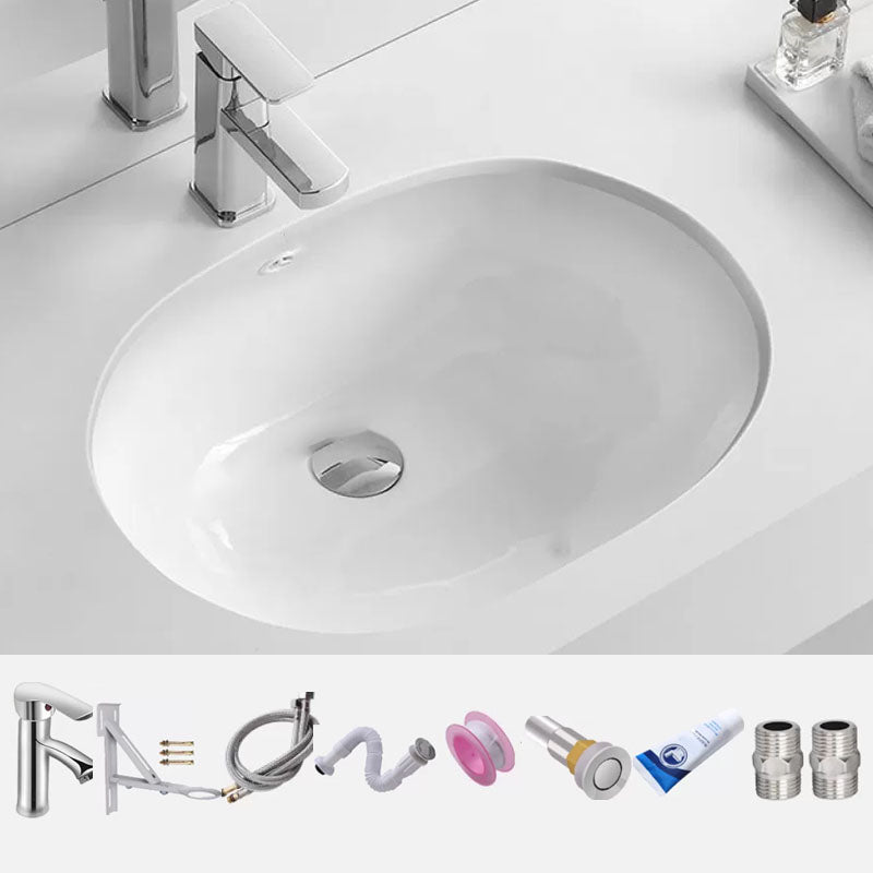 Bathroom Sink Ceramic White Round Anti-spill Sink with Faucet 19"L x 14"W x 6"H Sink & Drain Assembly & Faucet Clearhalo 'Bathroom Remodel & Bathroom Fixtures' 'Bathroom Sinks & Faucet Components' 'Bathroom Sinks' 'bathroom_sink' 'Home Improvement' 'home_improvement' 'home_improvement_bathroom_sink' 7227372