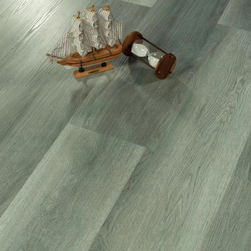 Indoor Laminate Floor Wooden Waterproof Scratch Resistant Laminate Floor Light Gray Clearhalo 'Flooring 'Home Improvement' 'home_improvement' 'home_improvement_laminate_flooring' 'Laminate Flooring' 'laminate_flooring' Walls and Ceiling' 7230614