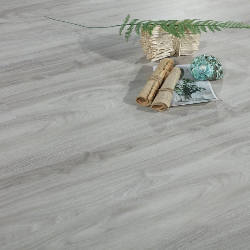 Indoor Laminate Floor Wooden Waterproof Scratch Resistant Laminate Floor Warm Gray Clearhalo 'Flooring 'Home Improvement' 'home_improvement' 'home_improvement_laminate_flooring' 'Laminate Flooring' 'laminate_flooring' Walls and Ceiling' 7230616