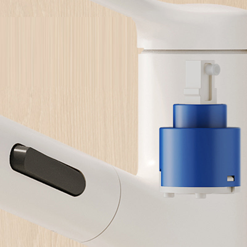 Vessel Sink Bathroom Faucet Lever Handle Low Arc with Pull down Sprayer Clearhalo 'Bathroom Remodel & Bathroom Fixtures' 'Bathroom Sink Faucets' 'Bathroom Sinks & Faucet Components' 'bathroom_sink_faucets' 'Casa' 'Home Improvement' 'home_improvement' 'home_improvement_bathroom_sink_faucets' 7233537