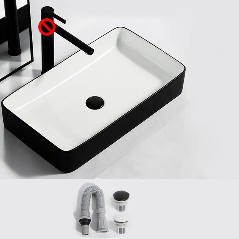 Modern Bathroom Sink Pop-Up Drain Rectangular Trough Sink without Faucet 24"L x 14"W x 4"H Black/ White Clearhalo 'Bathroom Remodel & Bathroom Fixtures' 'Bathroom Sinks & Faucet Components' 'Bathroom Sinks' 'bathroom_sink' 'Home Improvement' 'home_improvement' 'home_improvement_bathroom_sink' 7241928