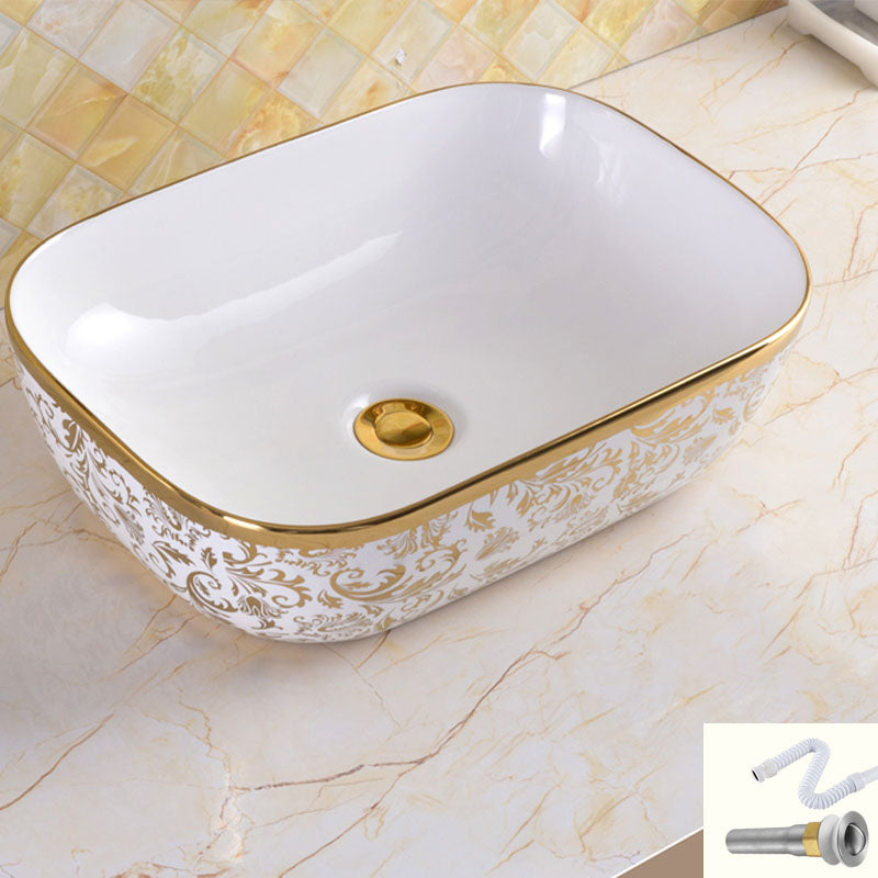 Traditional Vessel Sink Oval Porcelain with Pop-Up Drain and Faucet Vessel Lavatory Sink 18.1"L x 12.8"W x 5.3"H Champagne Gold Sink Clearhalo 'Bathroom Remodel & Bathroom Fixtures' 'Bathroom Sinks & Faucet Components' 'Bathroom Sinks' 'bathroom_sink' 'Home Improvement' 'home_improvement' 'home_improvement_bathroom_sink' 7253548