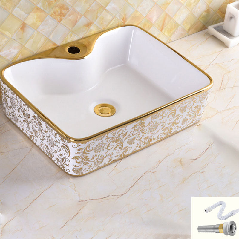 Traditional Vessel Sink Porcelain with Pop-Up Drain and Faucet Vessel Lavatory Sink 16"L x 12"W x 5"H White Sink Clearhalo 'Bathroom Remodel & Bathroom Fixtures' 'Bathroom Sinks & Faucet Components' 'Bathroom Sinks' 'bathroom_sink' 'Home Improvement' 'home_improvement' 'home_improvement_bathroom_sink' 7253557