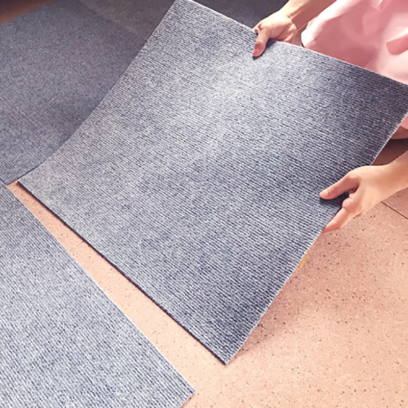 Indoor Carpet Tiles Solid Color Level Loop Stain Resistant Carpet Tiles Clearhalo 'Carpet Tiles & Carpet Squares' 'carpet_tiles_carpet_squares' 'Flooring 'Home Improvement' 'home_improvement' 'home_improvement_carpet_tiles_carpet_squares' Walls and Ceiling' 7253825