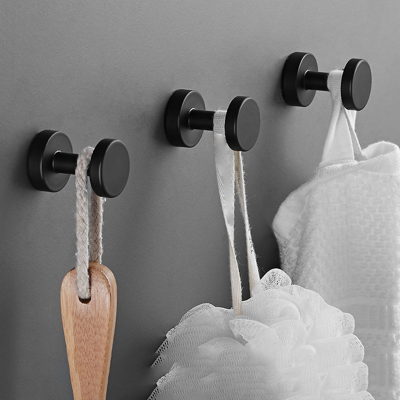 Modern 5-Piece Bathroom Accessory Set, Matte Black/White Robe Hooks Clearhalo 'Bathroom Hardware Sets' 'Bathroom Hardware' 'Bathroom Remodel & Bathroom Fixtures' 'bathroom_hardware_sets' 'Home Improvement' 'home_improvement' 'home_improvement_bathroom_hardware_sets' 7258763