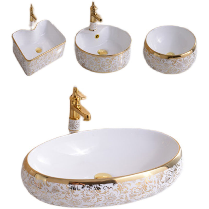 Traditional Vessel Bathroom Sink Oval Porcelain with Overflow Vessel Clearhalo 'Bathroom Remodel & Bathroom Fixtures' 'Bathroom Sinks & Faucet Components' 'Bathroom Sinks' 'bathroom_sink' 'Home Improvement' 'home_improvement' 'home_improvement_bathroom_sink' 7260159