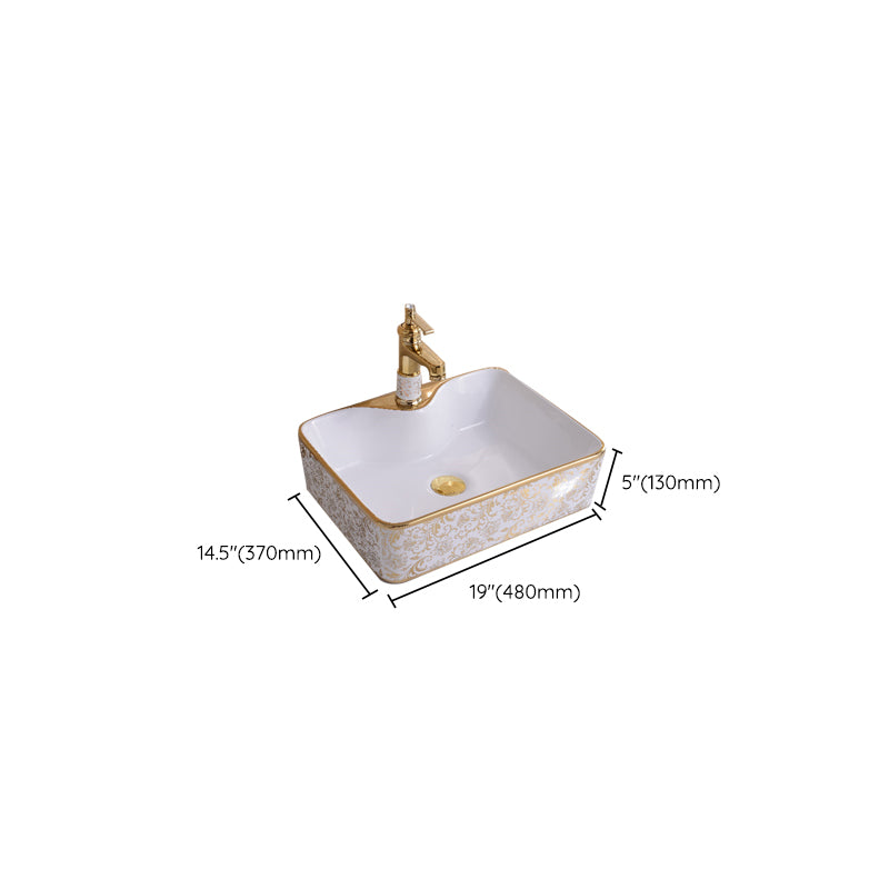 Traditional Vessel Bathroom Sink Oval Porcelain with Overflow Vessel Clearhalo 'Bathroom Remodel & Bathroom Fixtures' 'Bathroom Sinks & Faucet Components' 'Bathroom Sinks' 'bathroom_sink' 'Home Improvement' 'home_improvement' 'home_improvement_bathroom_sink' 7260187