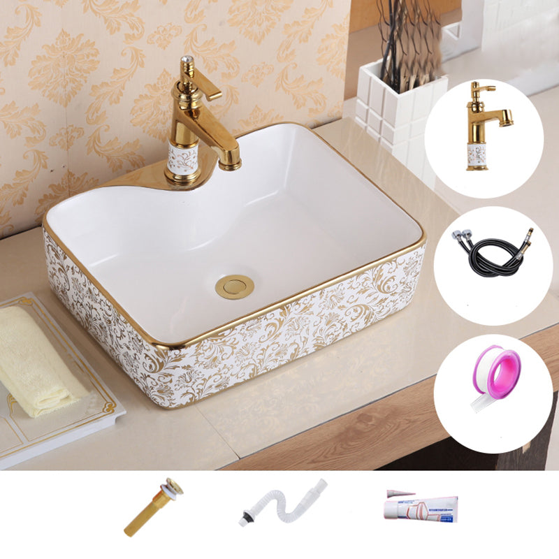 Traditional Vessel Sink Oval Porcelain with Pop-Up Drain Vessel Lavatory Sink 19"L x 15"W x 6"H White Sink with Faucet Clearhalo 'Bathroom Remodel & Bathroom Fixtures' 'Bathroom Sinks & Faucet Components' 'Bathroom Sinks' 'bathroom_sink' 'Home Improvement' 'home_improvement' 'home_improvement_bathroom_sink' 7260202