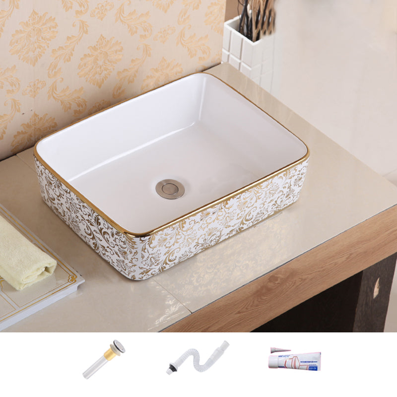 Traditional Vessel Sink Oval Porcelain with Pop-Up Drain Vessel Lavatory Sink Gold-White Sink Clearhalo 'Bathroom Remodel & Bathroom Fixtures' 'Bathroom Sinks & Faucet Components' 'Bathroom Sinks' 'bathroom_sink' 'Home Improvement' 'home_improvement' 'home_improvement_bathroom_sink' 7260207