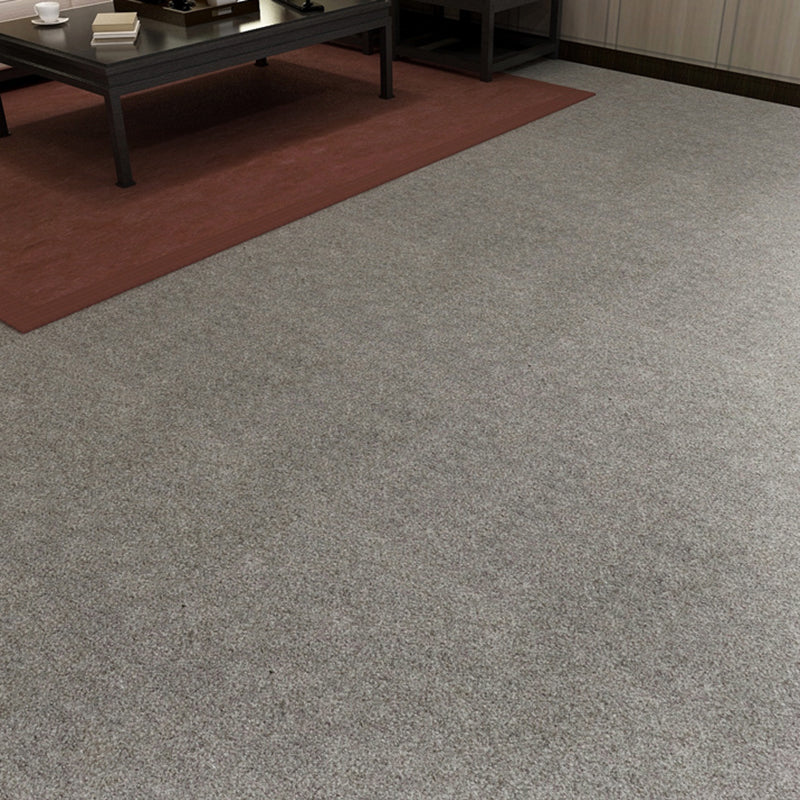 Bedroom Carpet Tiles Solid Color Lever Loop Color Block Carpet Tiles Light Gray Clearhalo 'Carpet Tiles & Carpet Squares' 'carpet_tiles_carpet_squares' 'Flooring 'Home Improvement' 'home_improvement' 'home_improvement_carpet_tiles_carpet_squares' Walls and Ceiling' 7260489