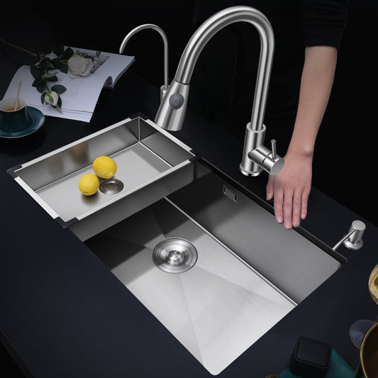 Single Bowl Kitchen Sink Stainless Steel Kitchen Sink with Drain Assembly Clearhalo 'Home Improvement' 'home_improvement' 'home_improvement_kitchen_sinks' 'Kitchen Remodel & Kitchen Fixtures' 'Kitchen Sinks & Faucet Components' 'Kitchen Sinks' 'kitchen_sinks' 7263322