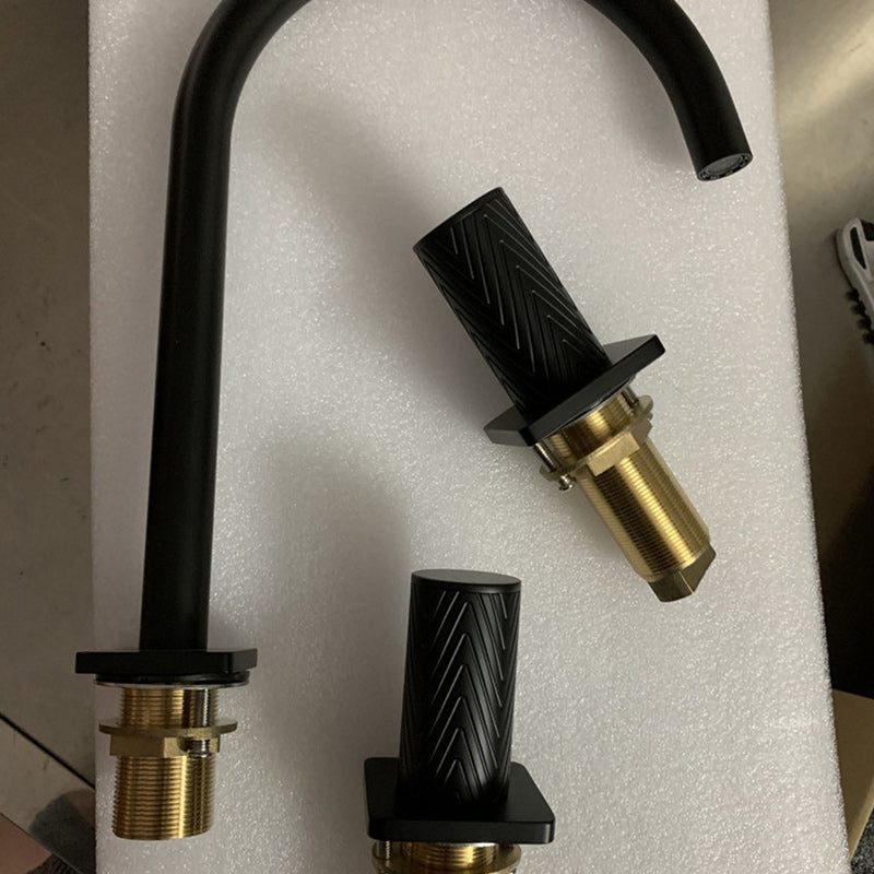 Luxury Vessel Sink Faucet Knob Handle 3 Holes Gooseneck Circular Vessel Faucet Clearhalo 'Bathroom Remodel & Bathroom Fixtures' 'Bathroom Sink Faucets' 'Bathroom Sinks & Faucet Components' 'bathroom_sink_faucets' 'Home Improvement' 'home_improvement' 'home_improvement_bathroom_sink_faucets' 7264325