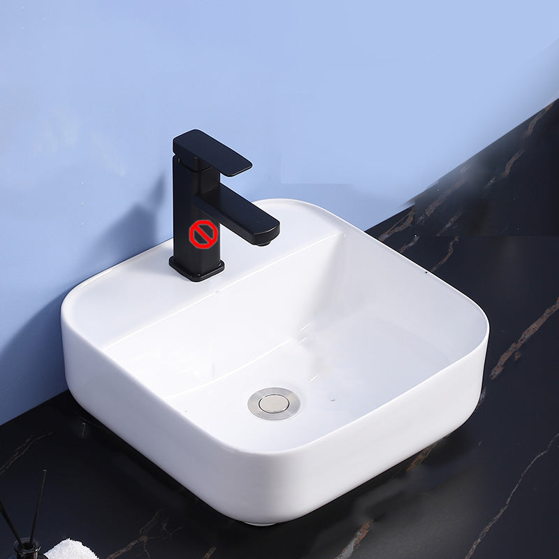 Modern Bathroom Sink Ceramic Rectangular White with Single Faucet Hole Vessel Sink 15.4"L x 15.4"W x 5.5"H Sink Clearhalo 'Bathroom Remodel & Bathroom Fixtures' 'Bathroom Sinks & Faucet Components' 'Bathroom Sinks' 'bathroom_sink' 'Home Improvement' 'home_improvement' 'home_improvement_bathroom_sink' 7268810