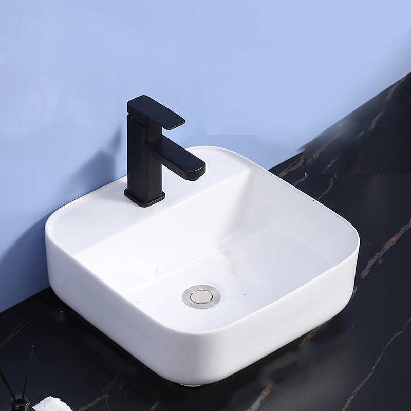 Modern Bathroom Sink Ceramic Rectangular White with Single Faucet Hole Vessel Sink 15.4"L x 15.4"W x 5.5"H Sink with Faucet Clearhalo 'Bathroom Remodel & Bathroom Fixtures' 'Bathroom Sinks & Faucet Components' 'Bathroom Sinks' 'bathroom_sink' 'Home Improvement' 'home_improvement' 'home_improvement_bathroom_sink' 7268813