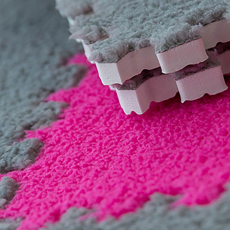 Modern Carpet Tiles Interlocking Square Color Block Carpet Tiles Clearhalo 'Carpet Tiles & Carpet Squares' 'carpet_tiles_carpet_squares' 'Flooring 'Home Improvement' 'home_improvement' 'home_improvement_carpet_tiles_carpet_squares' Walls and Ceiling' 7269170