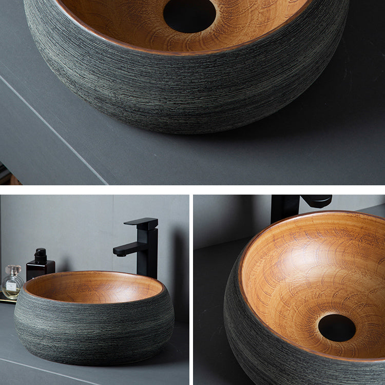 Brown Oval-shape Trough Bathroom Sink Modern Trough Bathroom Sink Clearhalo 'Bathroom Remodel & Bathroom Fixtures' 'Bathroom Sinks & Faucet Components' 'Bathroom Sinks' 'bathroom_sink' 'Home Improvement' 'home_improvement' 'home_improvement_bathroom_sink' 7274587