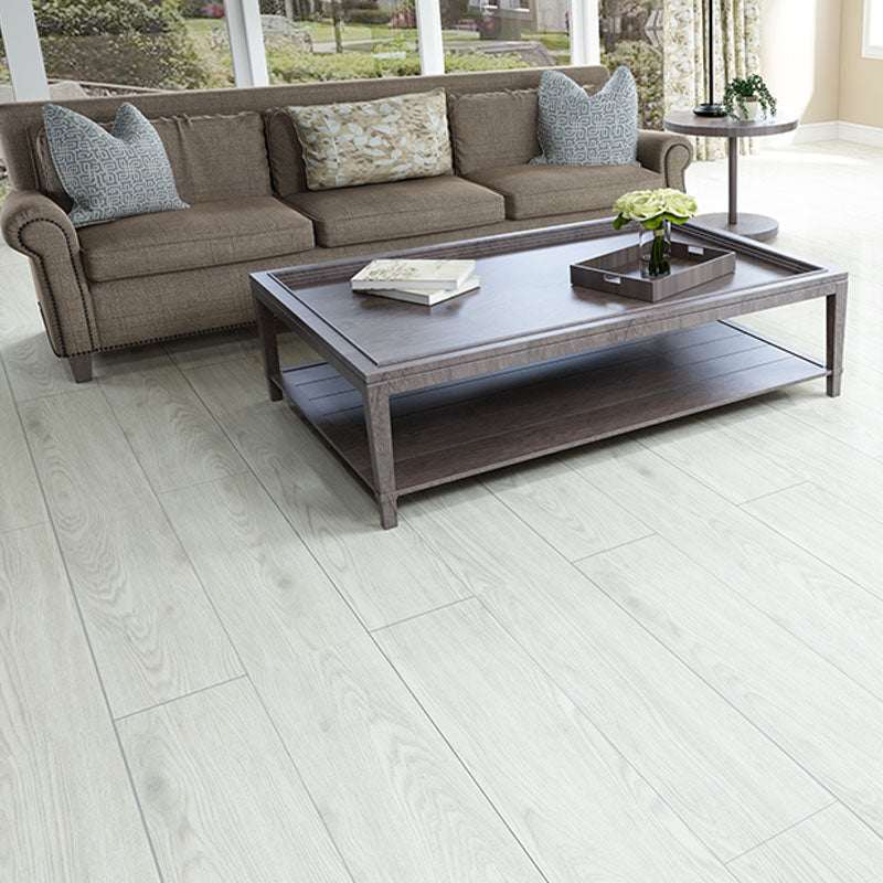 Indoor SPC Flooring Vinyl Wooden Wooden Effect Peel and Stick Flooring Vinyl Beige Clearhalo 'Flooring 'Home Improvement' 'home_improvement' 'home_improvement_vinyl_flooring' 'Vinyl Flooring' 'vinyl_flooring' Walls and Ceiling' 7283091