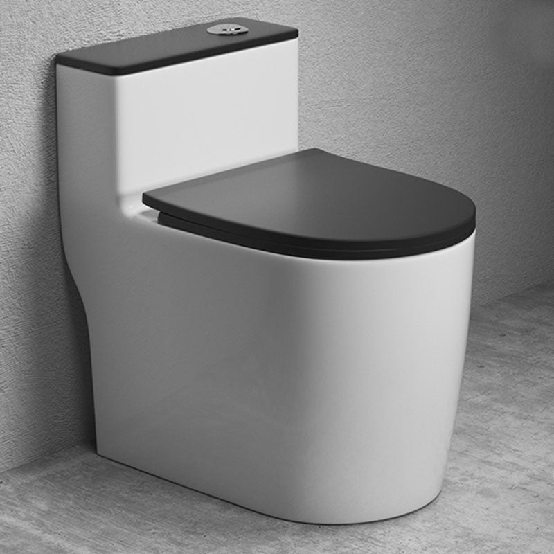 Traditional Ceramic Toilet Bowl Floor Mounted Urine Toilet for Bathroom Bright Black Toilet with Sprayer Clearhalo 'Bathroom Remodel & Bathroom Fixtures' 'Home Improvement' 'home_improvement' 'home_improvement_toilets' 'Toilets & Bidets' 'Toilets' 7285172