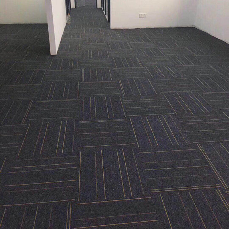 Modern Carpet Tile Non-Skid Fade Resistant Geometry Loose Lay Carpet Tiles Dining Room Clearhalo 'Carpet Tiles & Carpet Squares' 'carpet_tiles_carpet_squares' 'Flooring 'Home Improvement' 'home_improvement' 'home_improvement_carpet_tiles_carpet_squares' Walls and Ceiling' 7289370