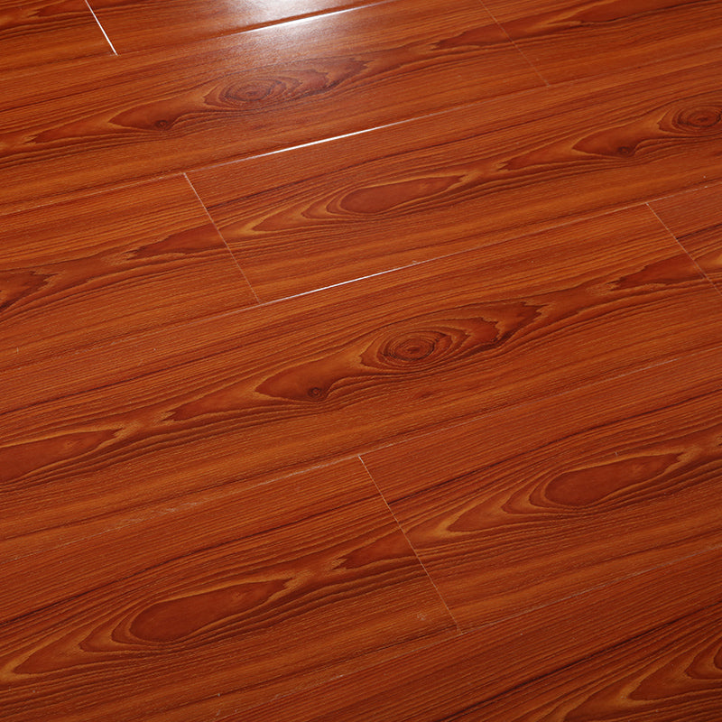 Vintage Floor Laminate Wooden Waterproof Slip Resistant Laminate Flooring 32"L x 7"W Beige Clearhalo 'Flooring 'Home Improvement' 'home_improvement' 'home_improvement_laminate_flooring' 'Laminate Flooring' 'laminate_flooring' Walls and Ceiling' 7289433