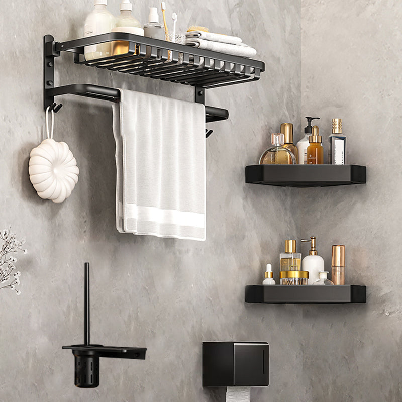 Traditional Black Bathroom Accessory As Individual Or As a Set 5 piece Set Clearhalo 'Bathroom Hardware Sets' 'Bathroom Hardware' 'Bathroom Remodel & Bathroom Fixtures' 'bathroom_hardware_sets' 'Home Improvement' 'home_improvement' 'home_improvement_bathroom_hardware_sets' 7290176